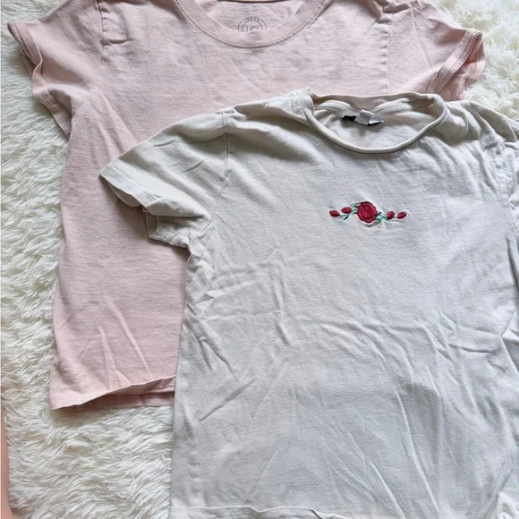 Name Brand T-shirt Bundle Size Small - Picture 3 of 4